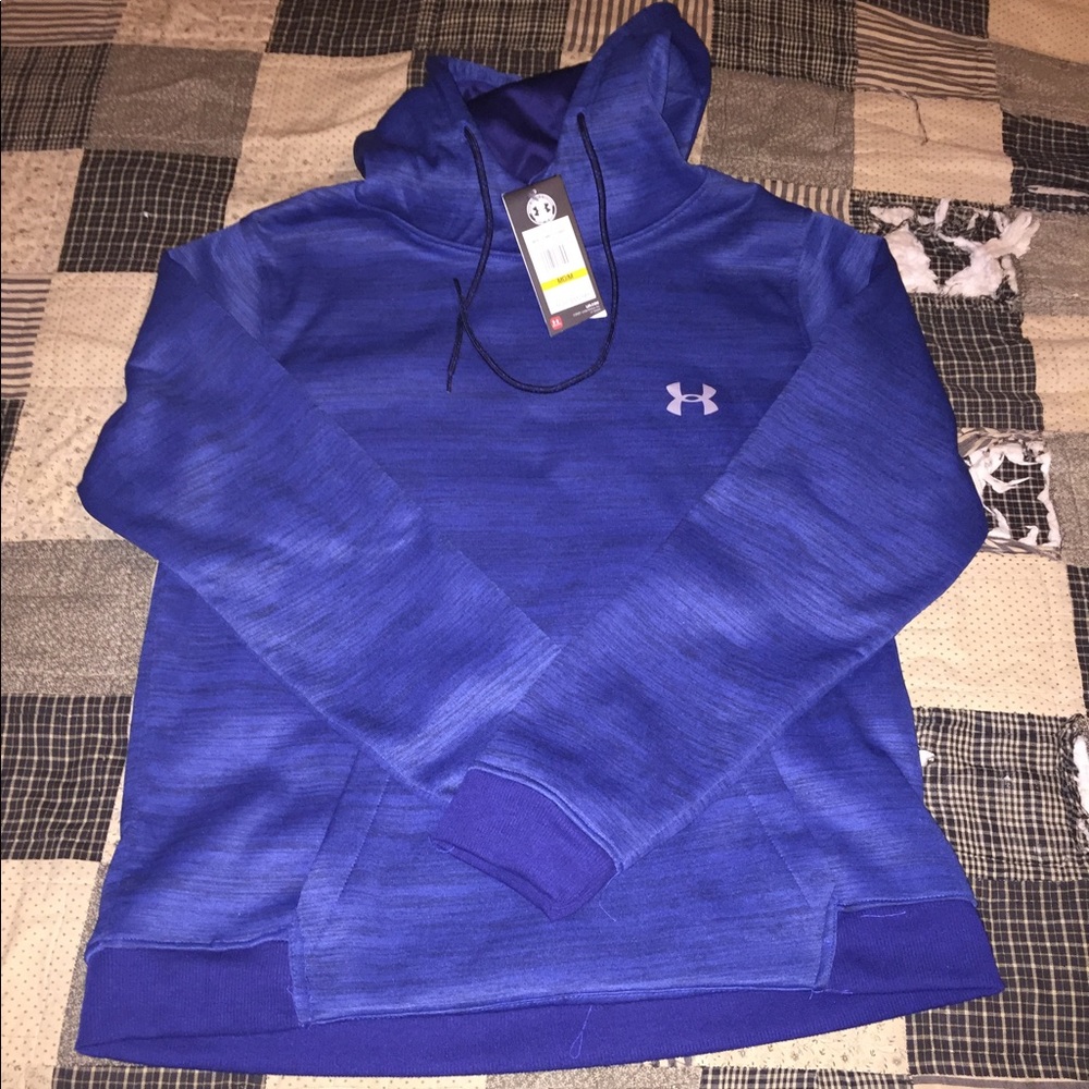 Men’s Size Medium Under Armour Hoodie NWT